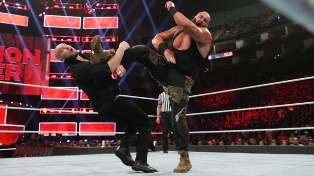 Strowman vs. Corbin