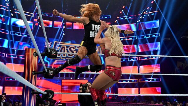 Becky vs. Charlotte
