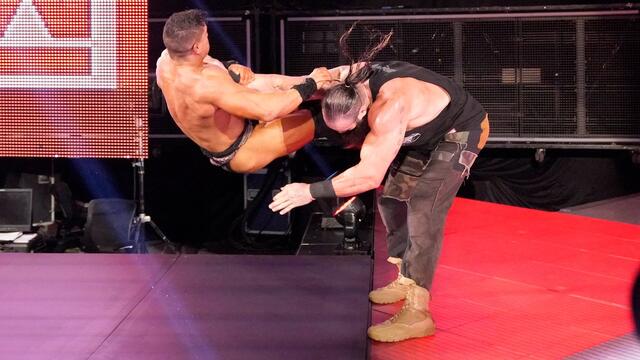 Strowman & EC3