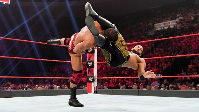 Ricochet vs. Roode