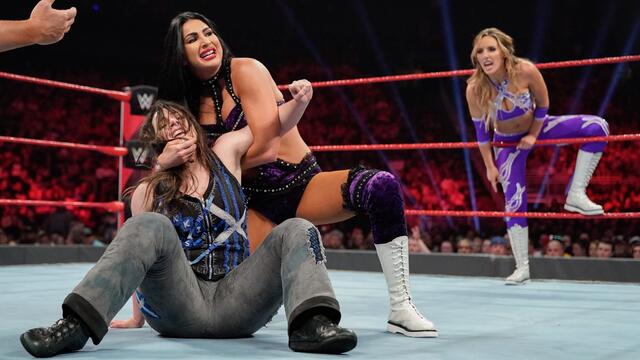 Becky & Cross vs. IIconics