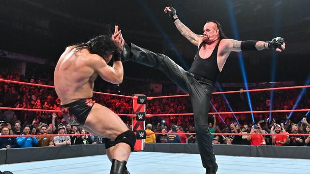Reigns vs. Shane & Drew