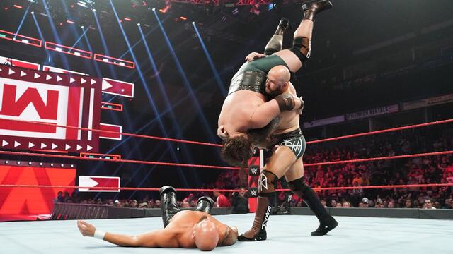 Gallows & Anderson vs. Viking Raiders