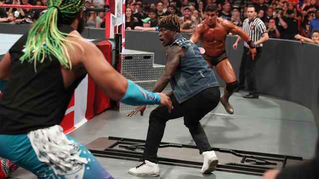 Ricochet vs. Cesaro