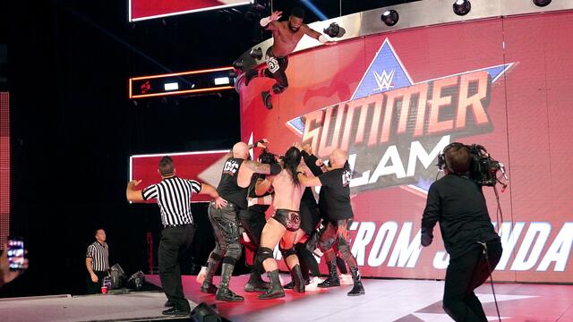 WWE Photo