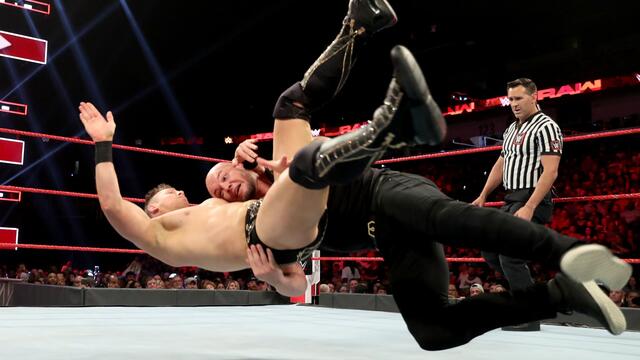 Miz vs. Corbin