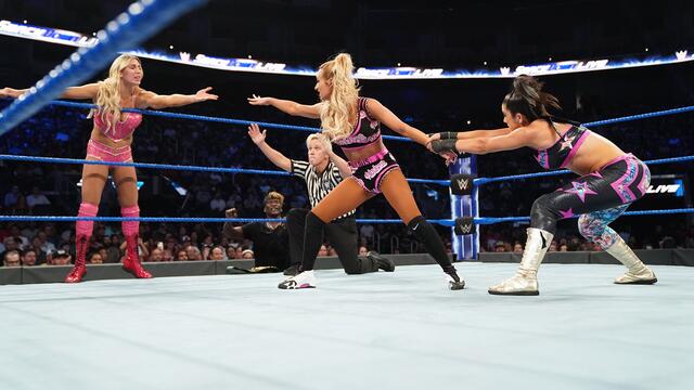 Charlotte & Carmella vs. Banks & Bayley