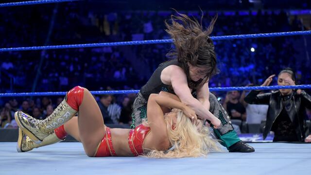 Mandy Rose vs. Nikki Cross