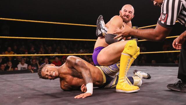 Lio Rush vs. Oney Lorcan