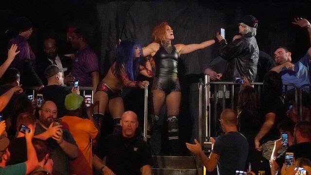 Becky vs. Sasha