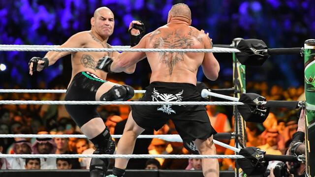 Lesnar vs. Velasquez