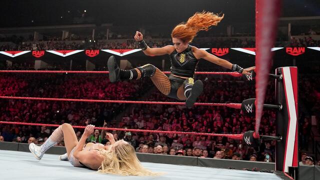 Becky vs. Charlotte