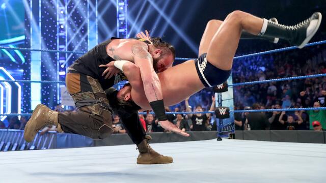 Kalisto vs. Gulak