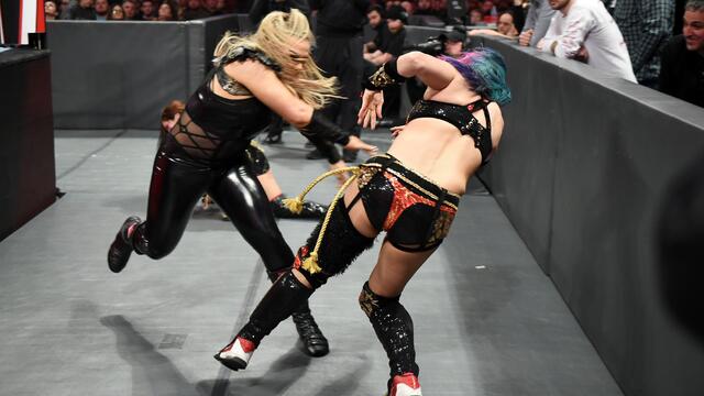 Natalya vs. Asuka