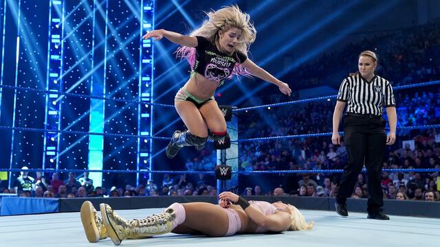Alexa vs. Mandy