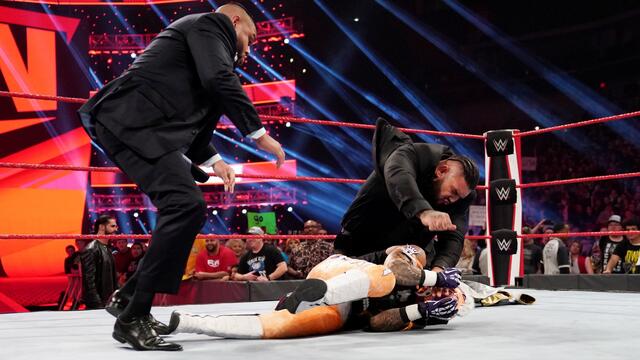 Mysterio & Rollins & AOP