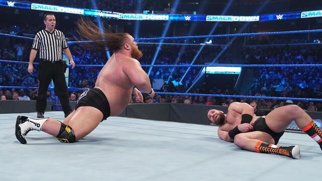 Otis vs. Gulak
