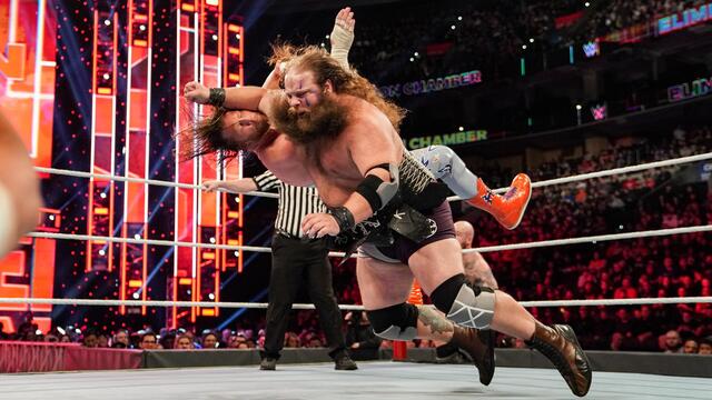 Ryder & Hawkins vs. Raiders