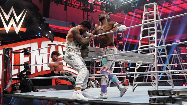 WWE Photo