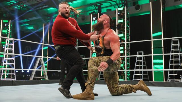 Strowman vs. Wyatt