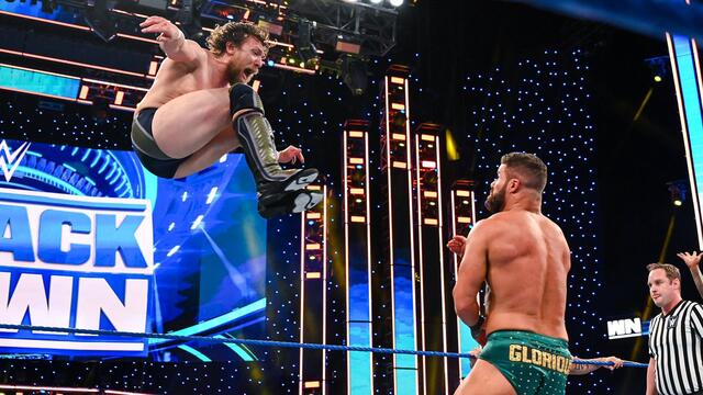 SmackDown