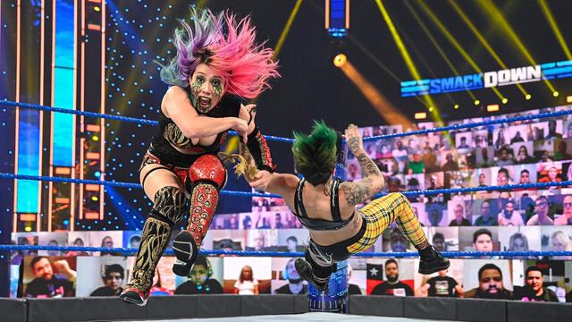 SmackDown