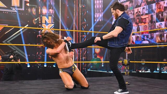 WWE Photo