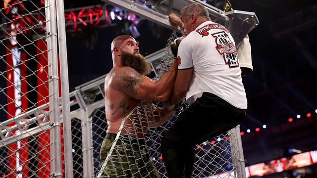Strowman vs. McMahon