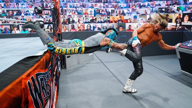 Ziggler & Roode vs. Mysterios