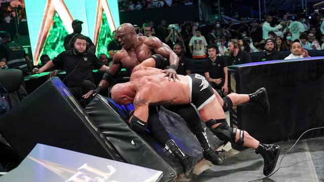 Goldberg vs. Lashley