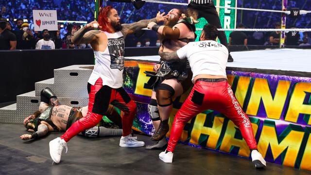 Usos & Viking Raiders