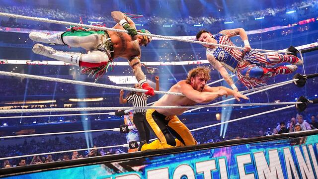 WWE Photo