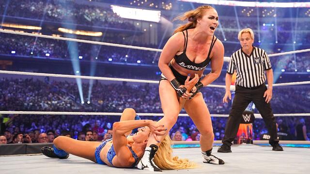 WWE Photo