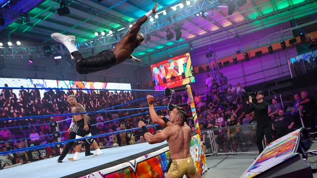 WWE Photo