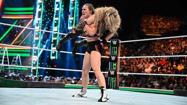 Rousey vs. Natalya