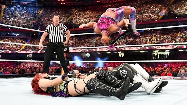 Six-Woman Tag match