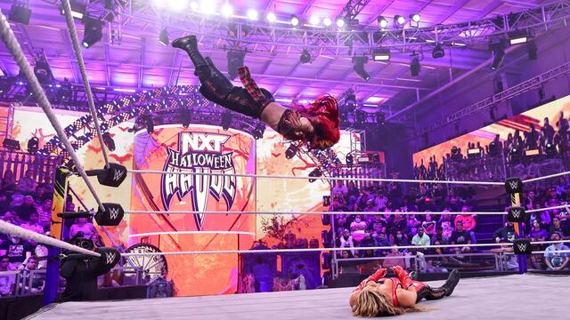Mandy vs. Alba