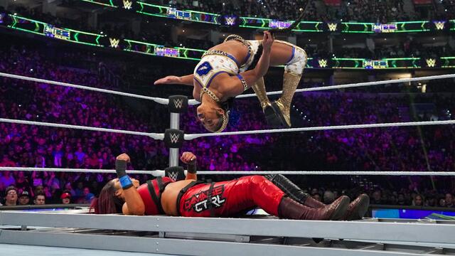 Belair vs. Bayley