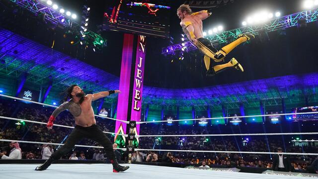 Reigns vs. Paul