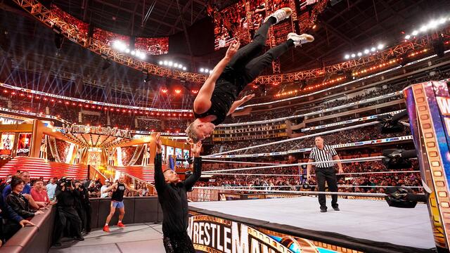 WWE Photo