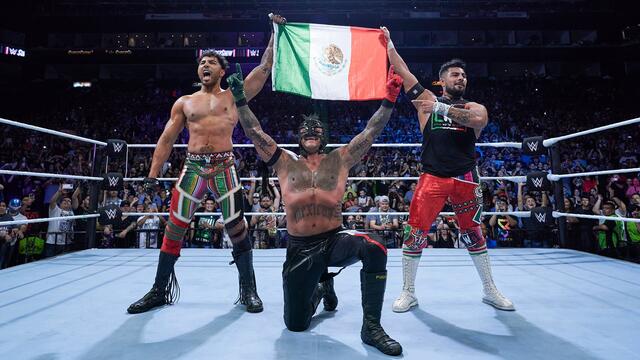 WWE Photo