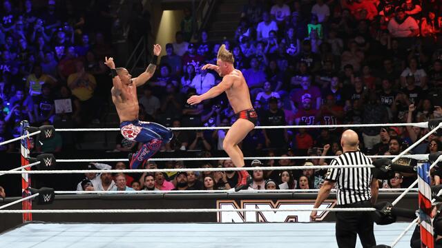 Hayes vs. Dragunov