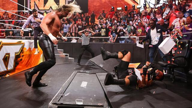 WWE Photo
