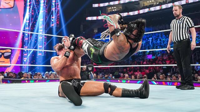 WWE Photo