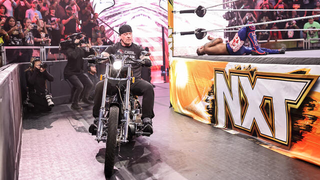 WWE Photo