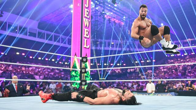 Reigns vs. Knight