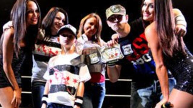 WWE Photo