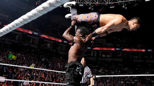 WWE Photo