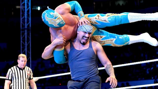 WWE Photo