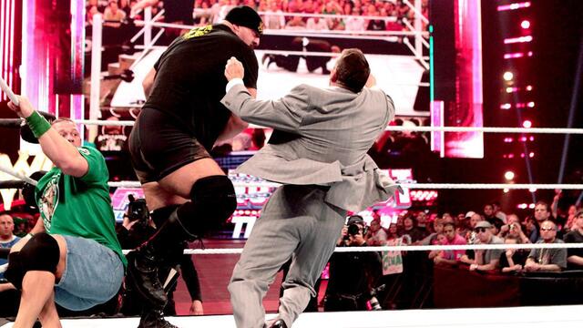 WWE Photo